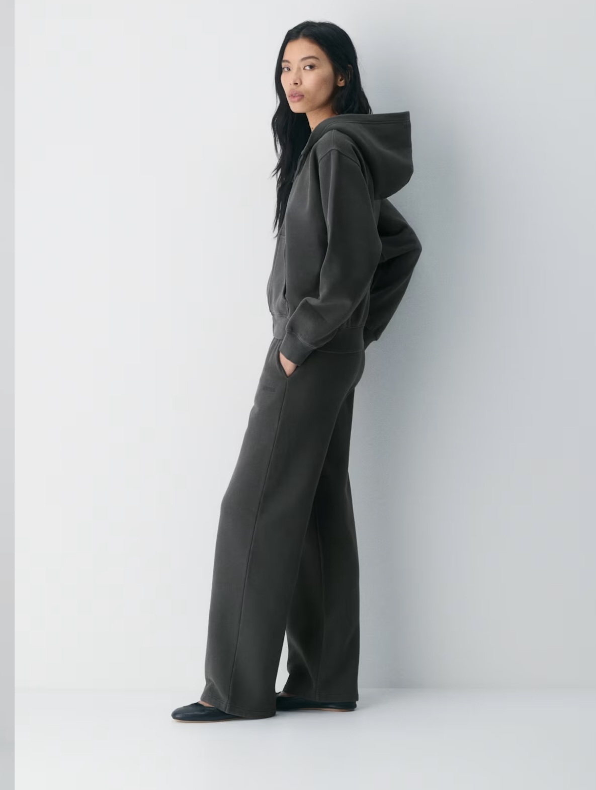 Charcoal Grey Zip-Up Hoodie - 图片 3
