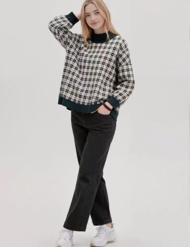 Plaid Mock Neck Sweatshirt with Contrast Trim